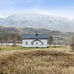 The House In Vika Semesterbostad Lodingen